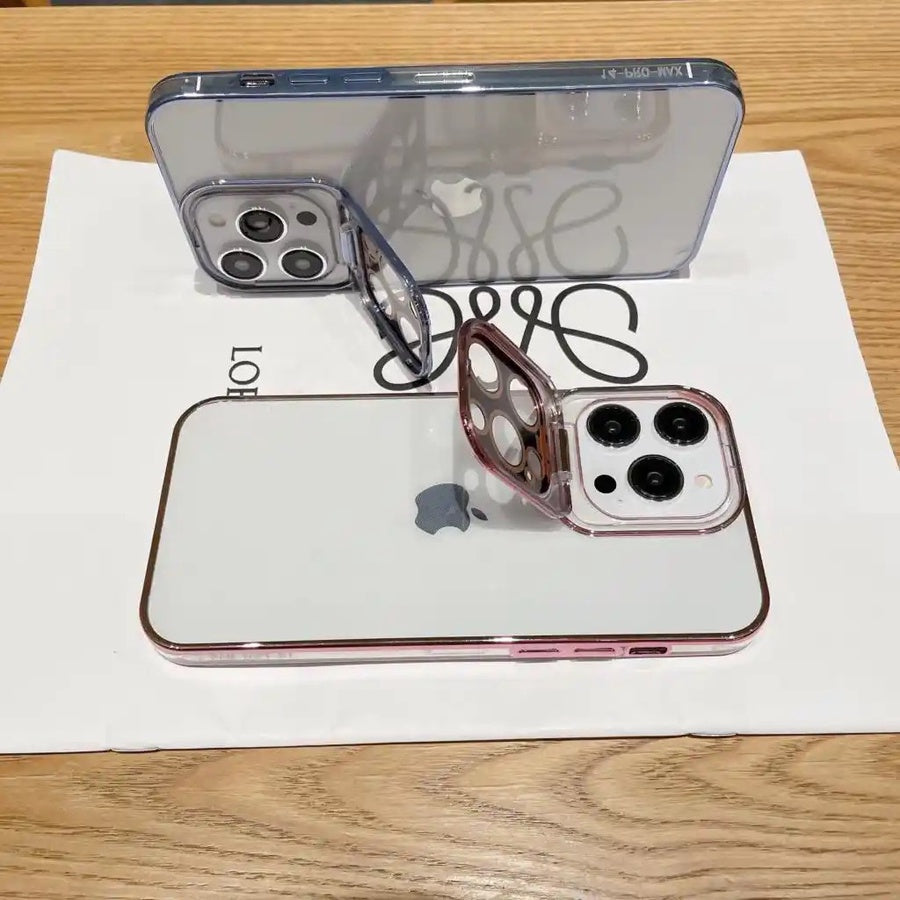 Transparent case with camera protection