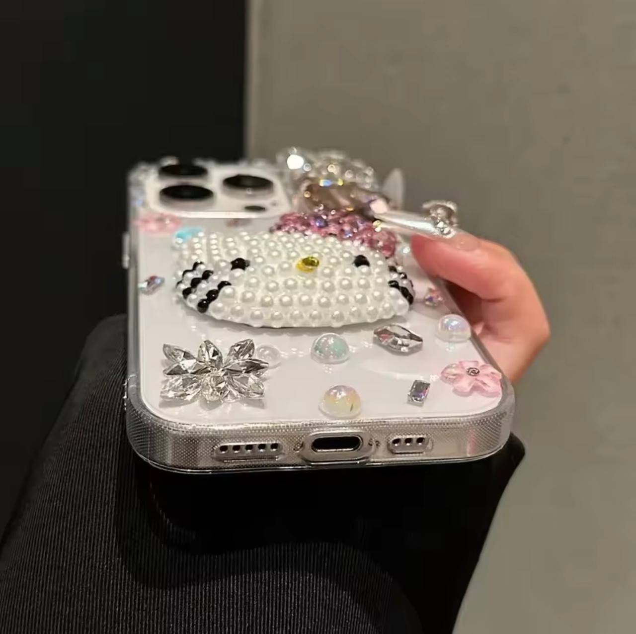 Kitty transparent case for iPhone