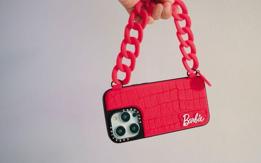 Barbie case with short chain