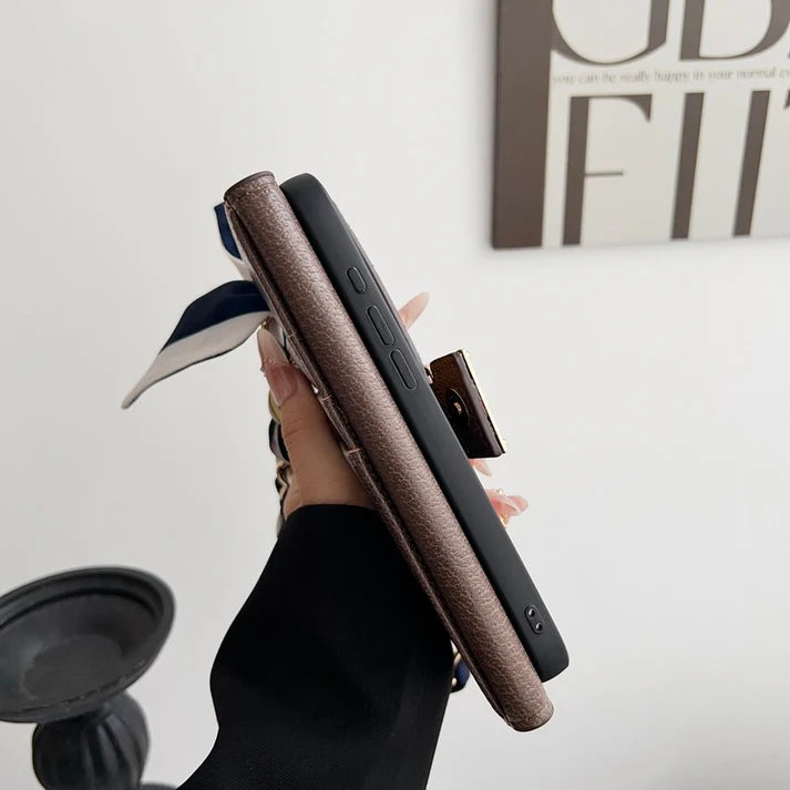 New cover wallet case with chain