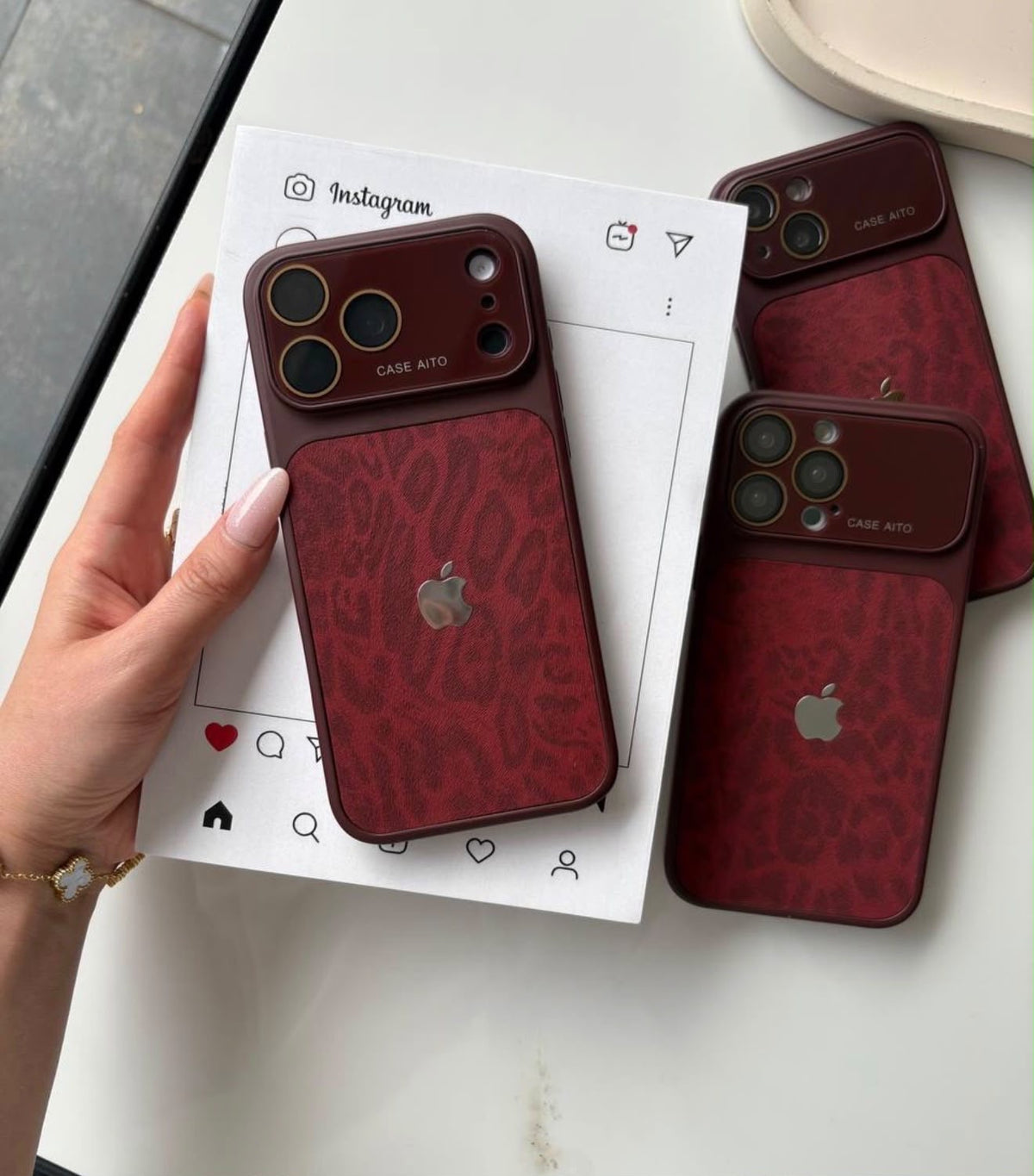 Burgundy Tiger for iPhone