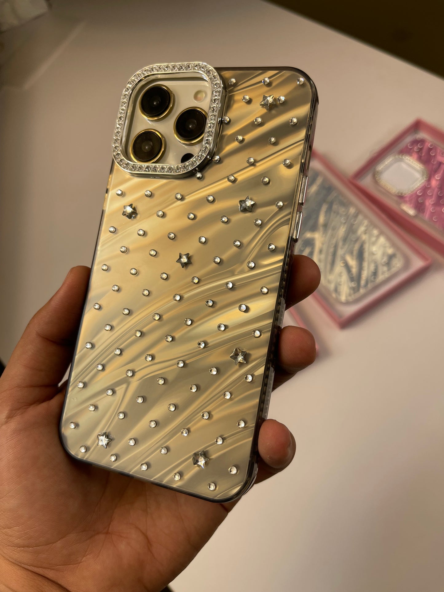 Wavy diamonds iPhone case