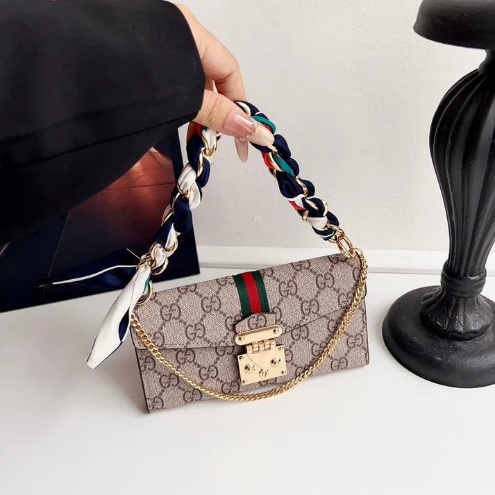 New cover wallet case with chain