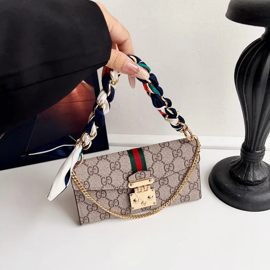 New cover wallet case with chain